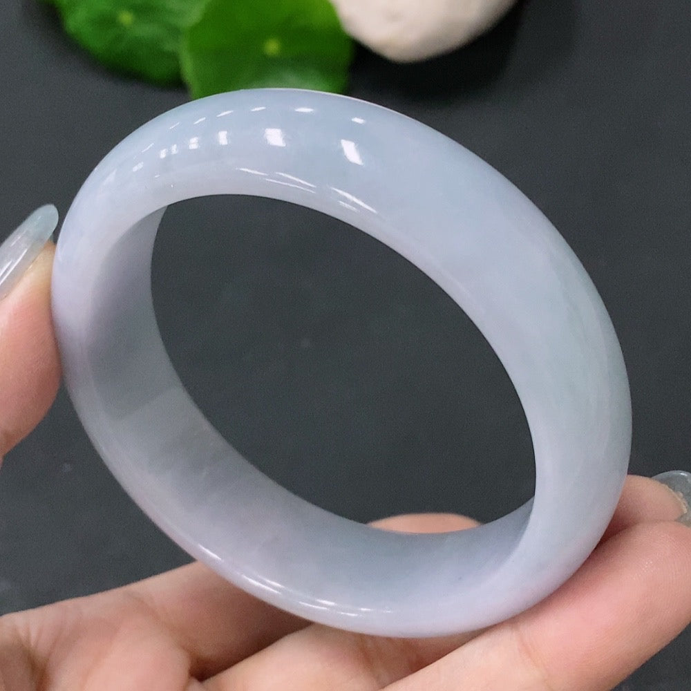 Jadeite Regular Round Bracelet 53.6 Inner Diameter Total Weight 62.157g