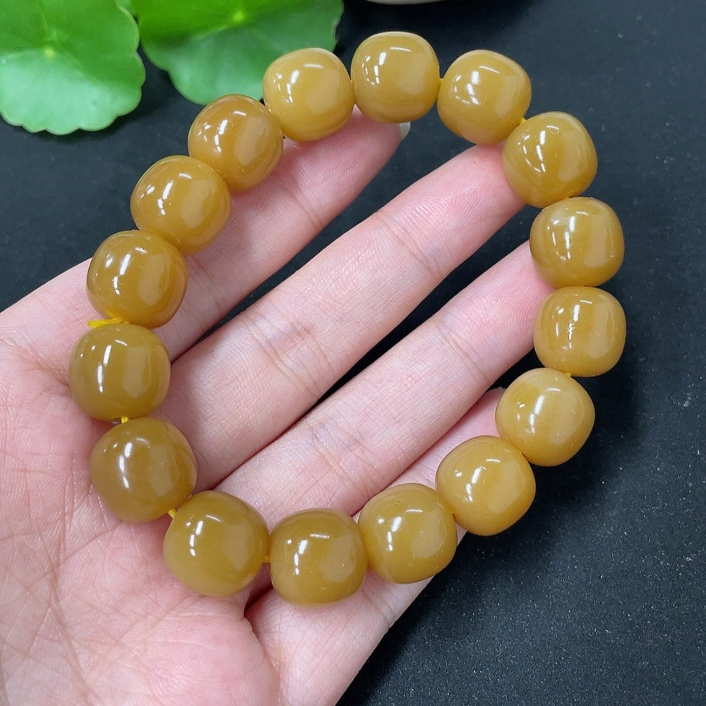 HKHQ Hetian Jade bracelet, 58.5g, featuring smooth green jade beads, elegant jewelry accessory, natural stone bracelet.