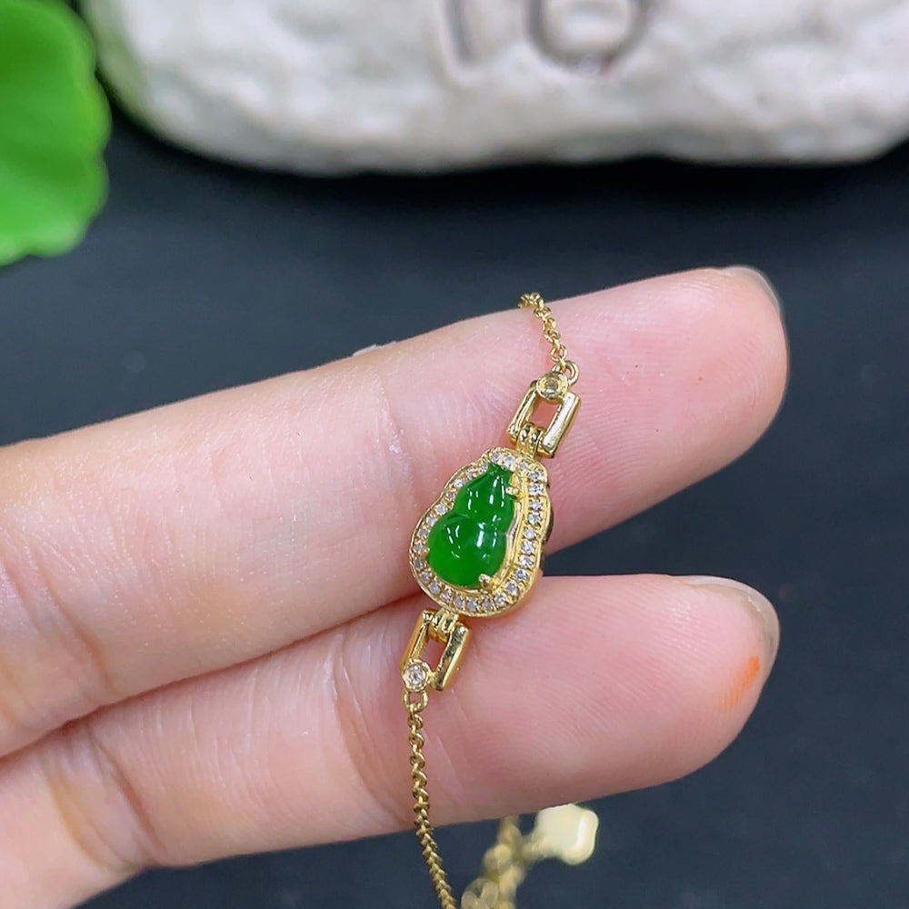 Jadeite Bracelet 18K Gold with Diamond Accents