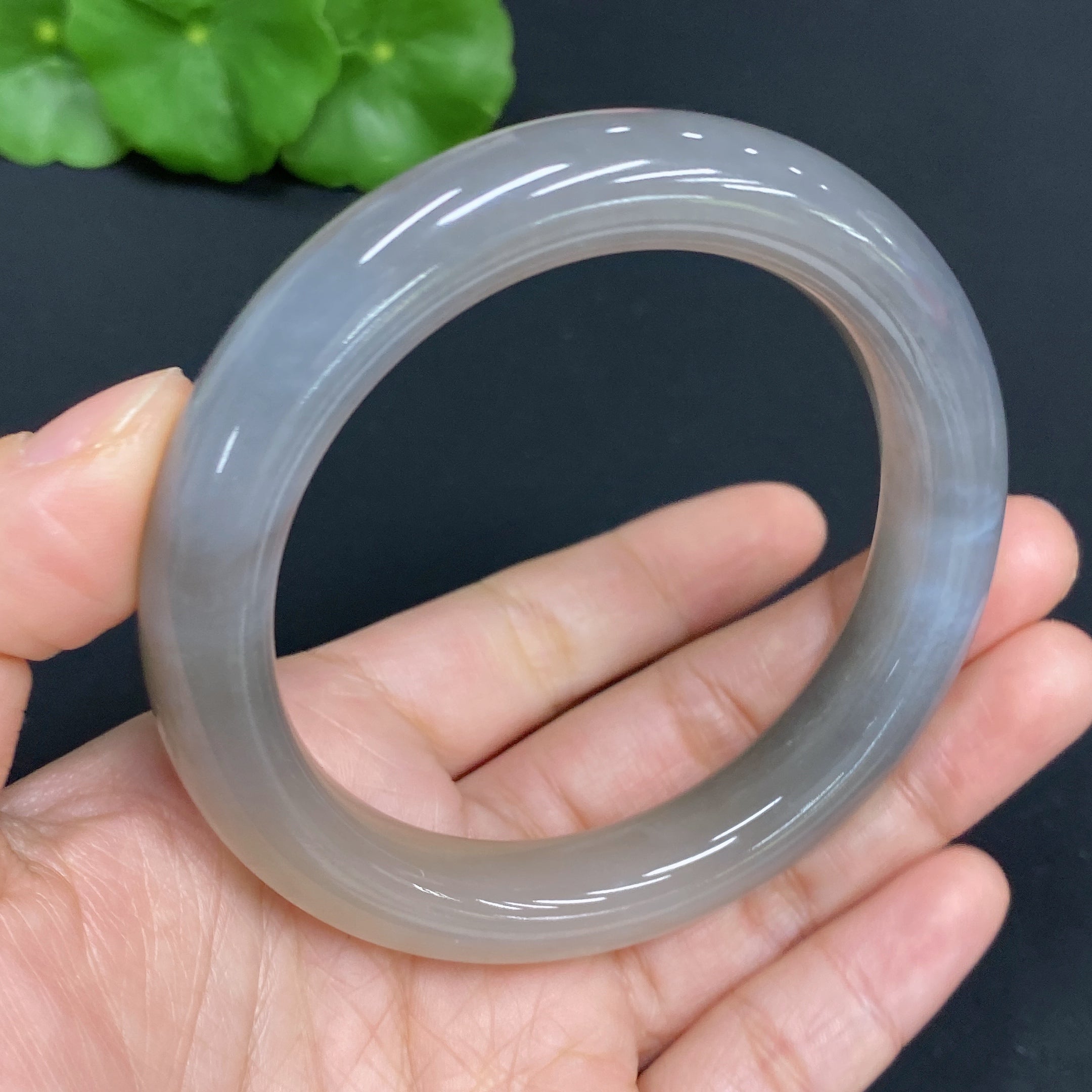 Hetian Jade Round Bangle Size 56.7 Total Weight Approx. 58.3g
