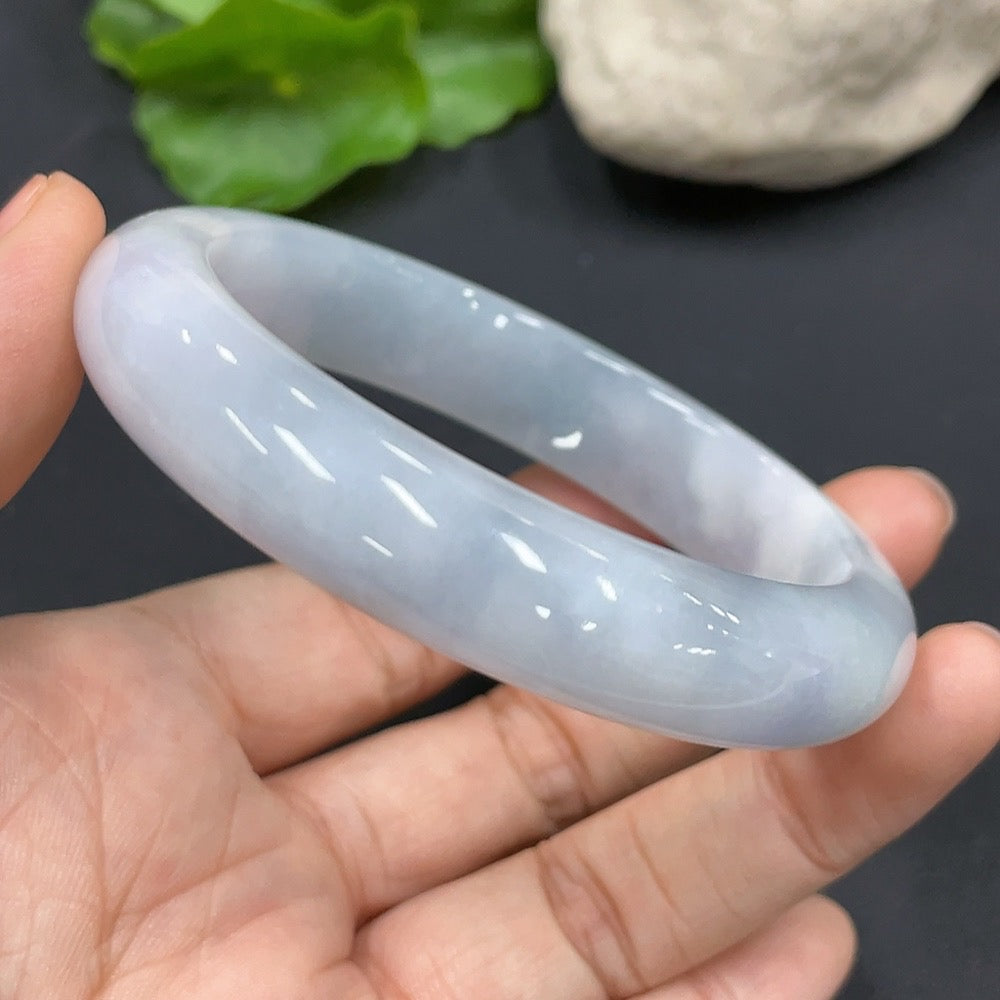 Jadeite Round Bangle, Inner Diameter 55.5, Total Weight 56.530g