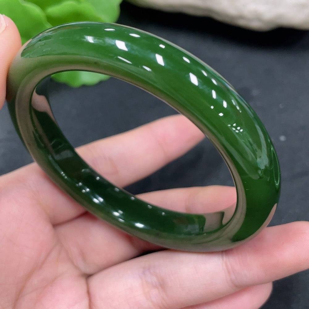 HUILIU HQ Hetian Jade Jasper round bracelet with 54.7mm diameter, weighing 46.8g, featuring smooth, polished jade beads.