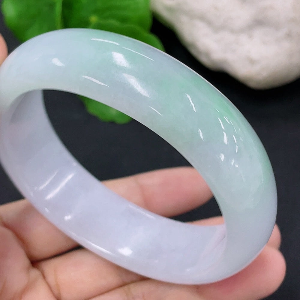 Jadeite Concubine Bracelet