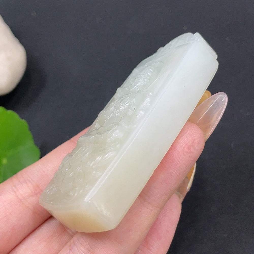 Hetian Jade Pendant Guanyin Total Weight Approx. 81.8g