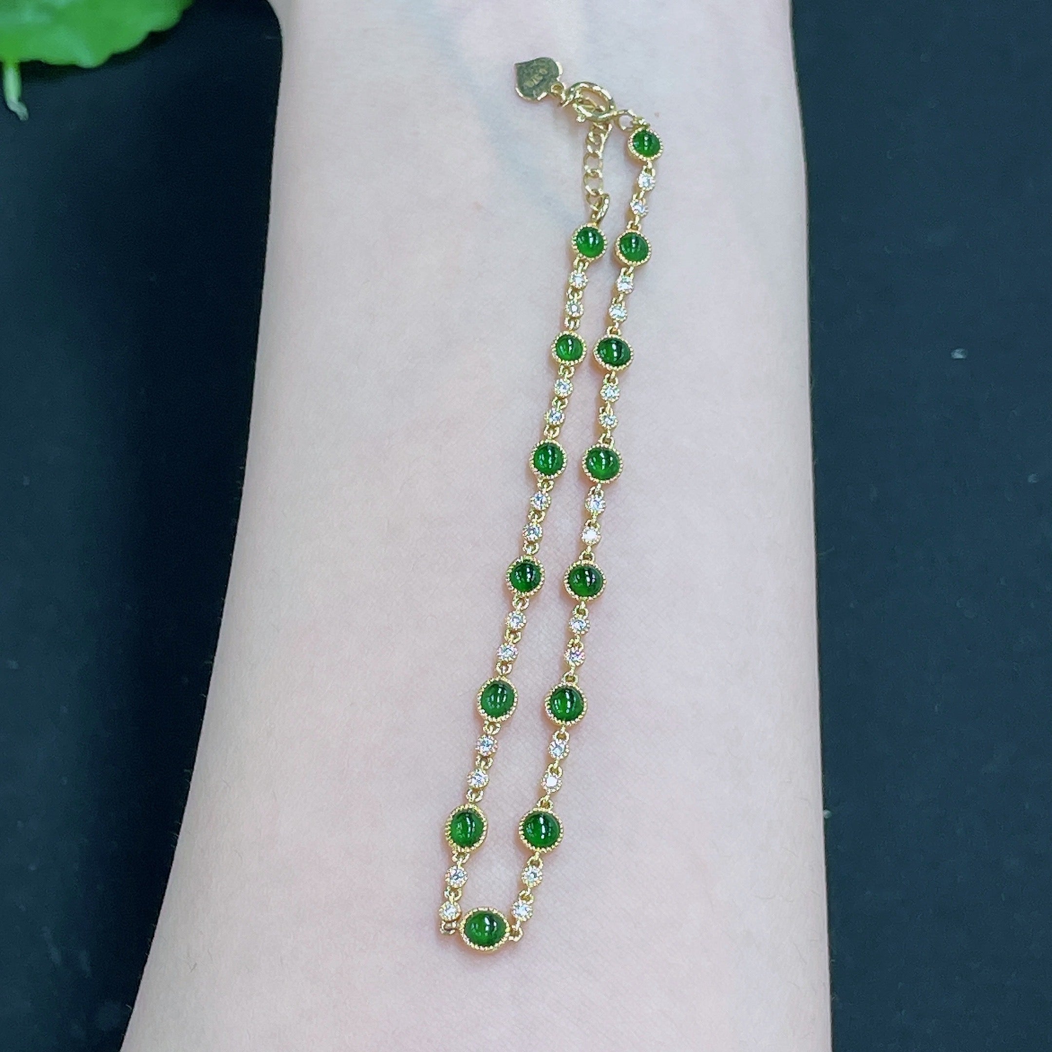 Jadeite Cabochon Inlaid Bracelet 18k with Diamond Accents, Total Weight Approx. 4.09g