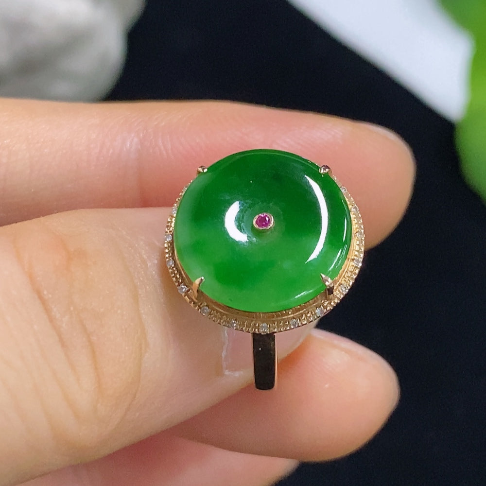 Jadeite Ring 18k with Diamond Accent Colorless