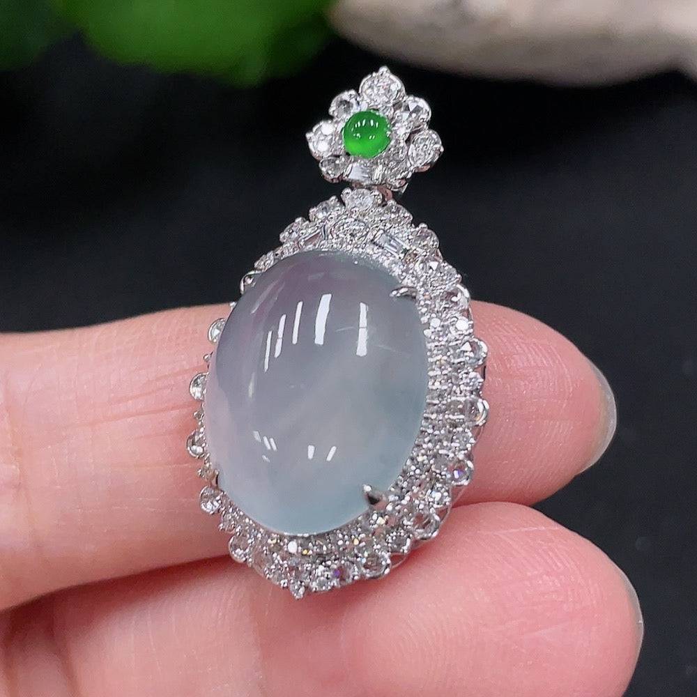 Jadeite pendant with 18K gold mount accented with small diamonds, crafted by HUILIU HQ, showcasing a polished jade gemstone.