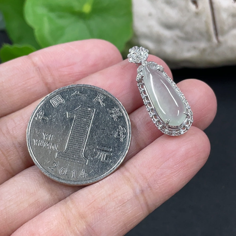Jadeite blessing melon pendant in 18K gold with diamond accents, lightweight jewelry piece from HKHQ.