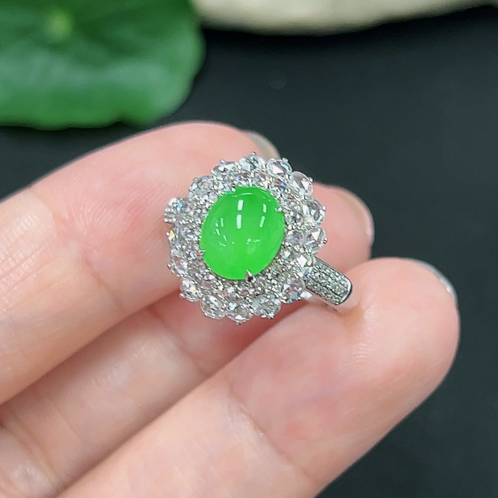 HKHQ jadeite inlaid ring with 18K gold and diamond accents, size 14, weighing about 3.6g, showcasing intricate craftsmanship.