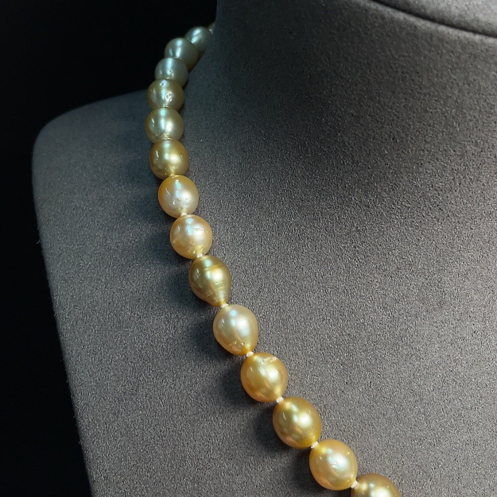 Seawater Pearl Strand Necklace 14k Gold Size 8.1-8.9mm Approx. Total Weight 43.32g Color Origin Undetermined