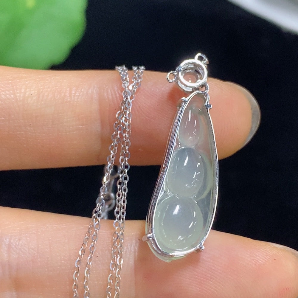 Jadeite Auspicious Bean Pendant with 18K Gold and Diamond Accents, Total Weight Approx. 2.78g (Including Chain)
