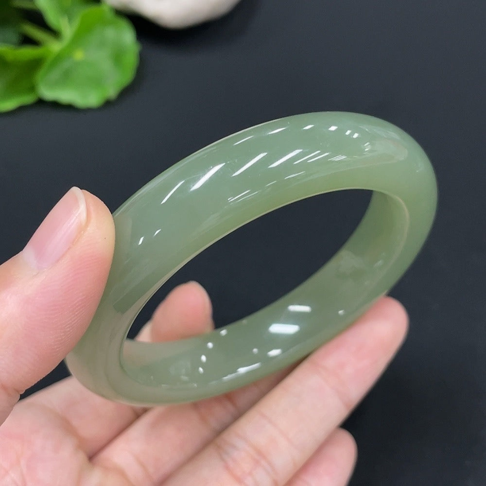 Hetian Jade Round Bracelet Size 52.7 Total Weight Approx. 57.2g