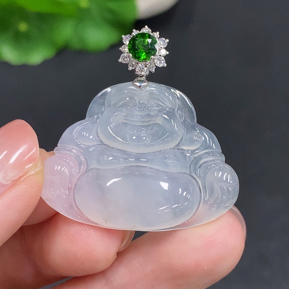 Jadeite Buddha pendant with 18K gold clasp, accented with diamonds, weighing approximately 8.2 grams, by HUILIU HQ.