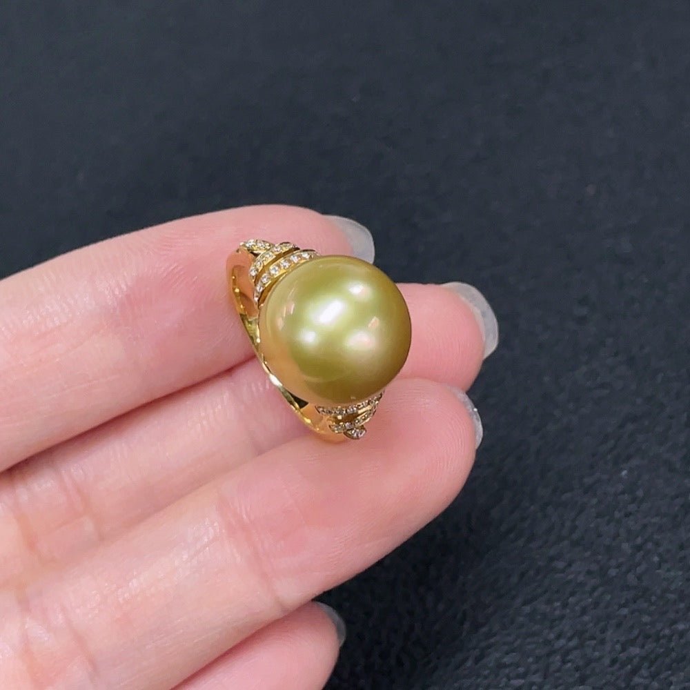 Seawater Pearl Ring with Diamond Accents, 18k Gold, Color Origin Undetermined, Stone 12mm