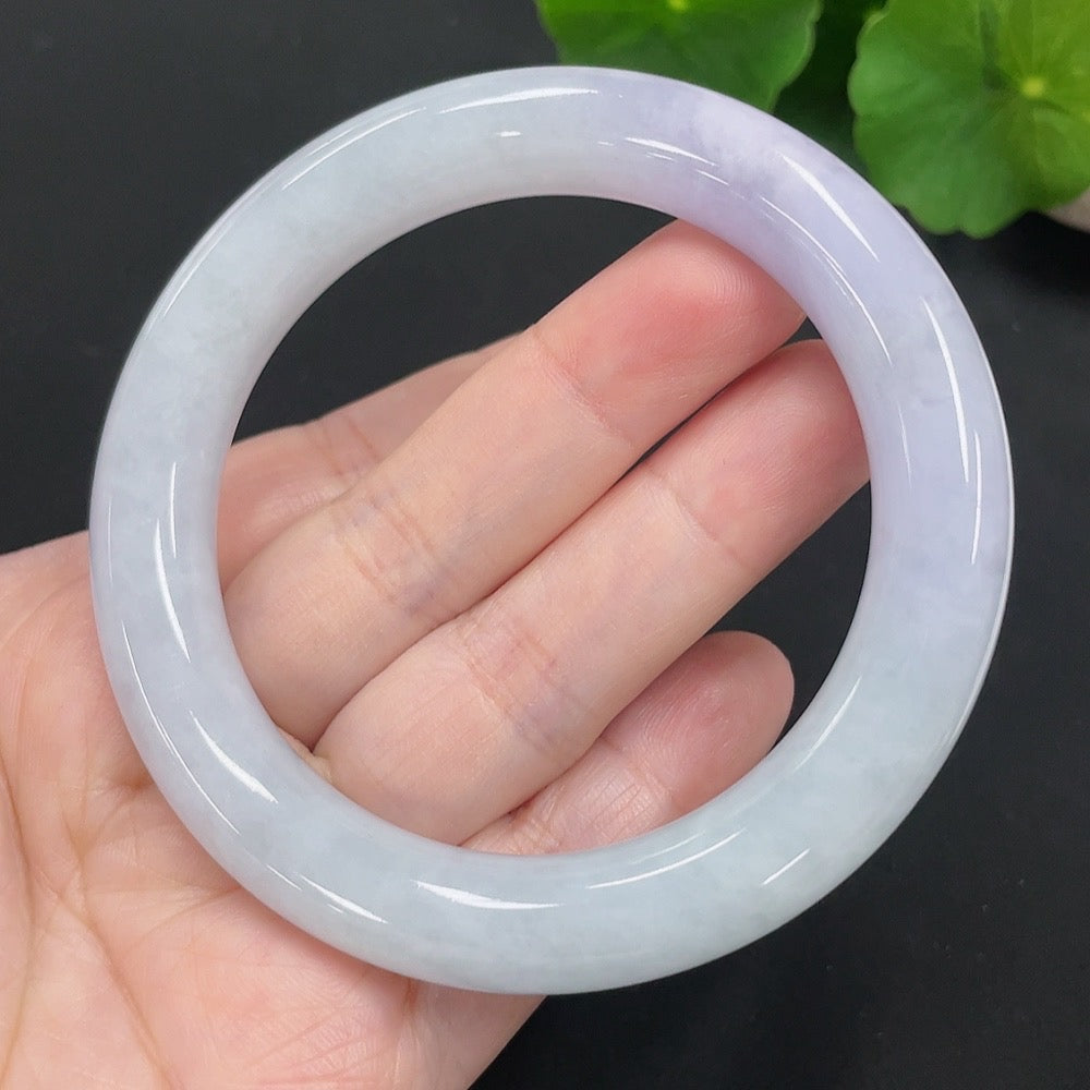 Jadeite Round Bangle Size 55.7 Total Weight Approx. 62.8g