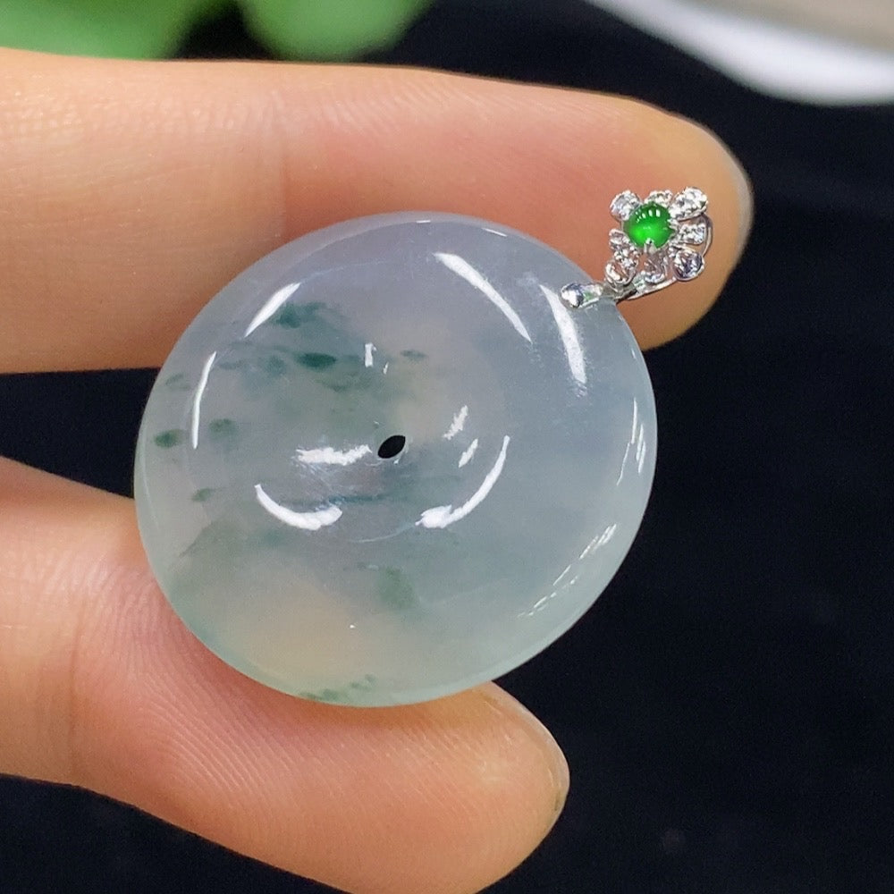 Jadeite Safety Pendant with 18K Gold, Total Weight Approx. 6.6g