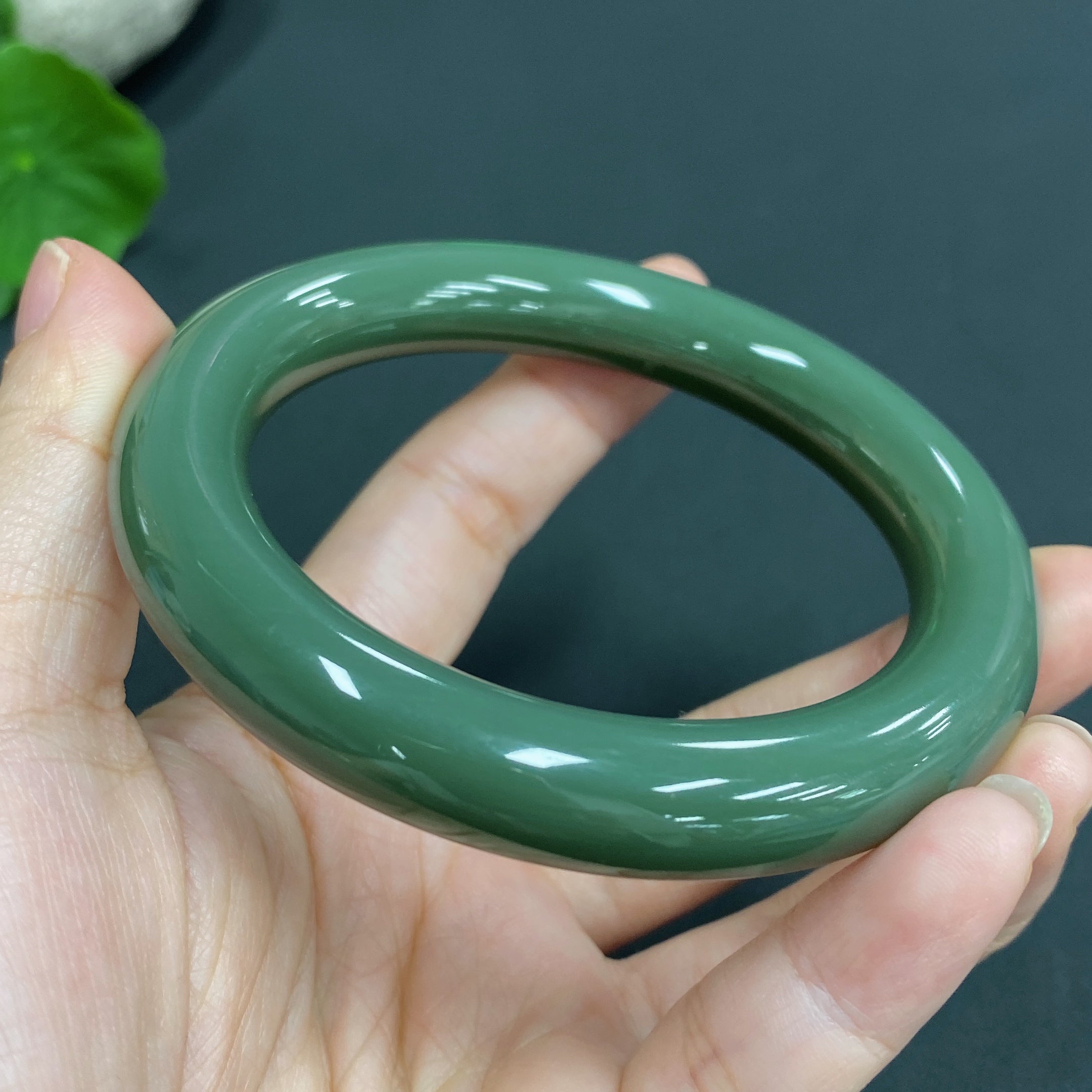 Hetian Jade Round Bangle Size 56.3 Total Weight Approx.56.8g