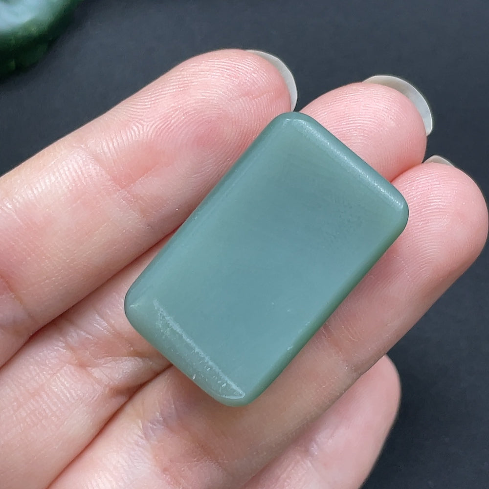 HKHQ Hetian Jade plain pendant necklace, 16.48g, showcasing smooth, polished jade with a simple, elegant design.