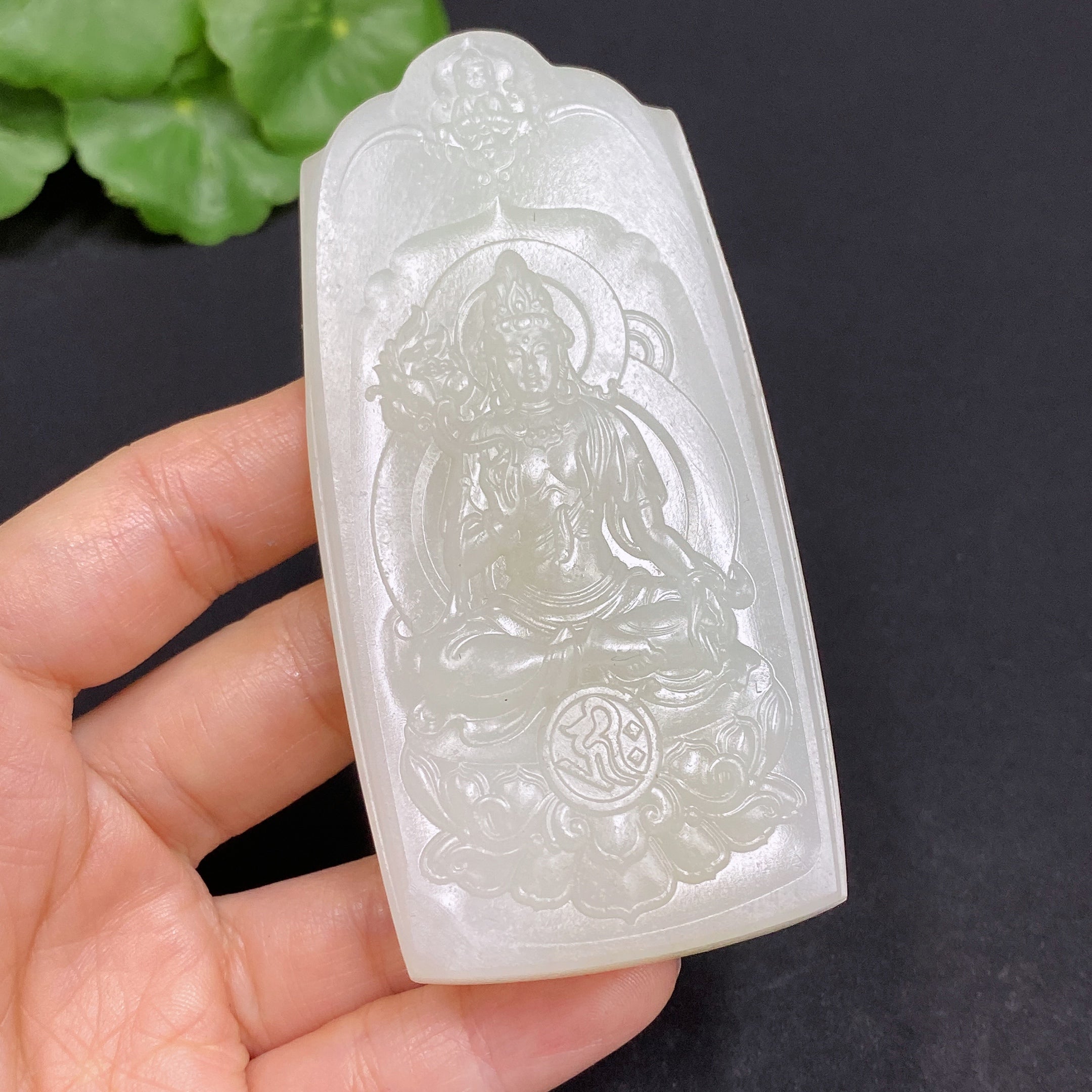 Hetian Jade Pendant Guanyin . | Huiliu Certified