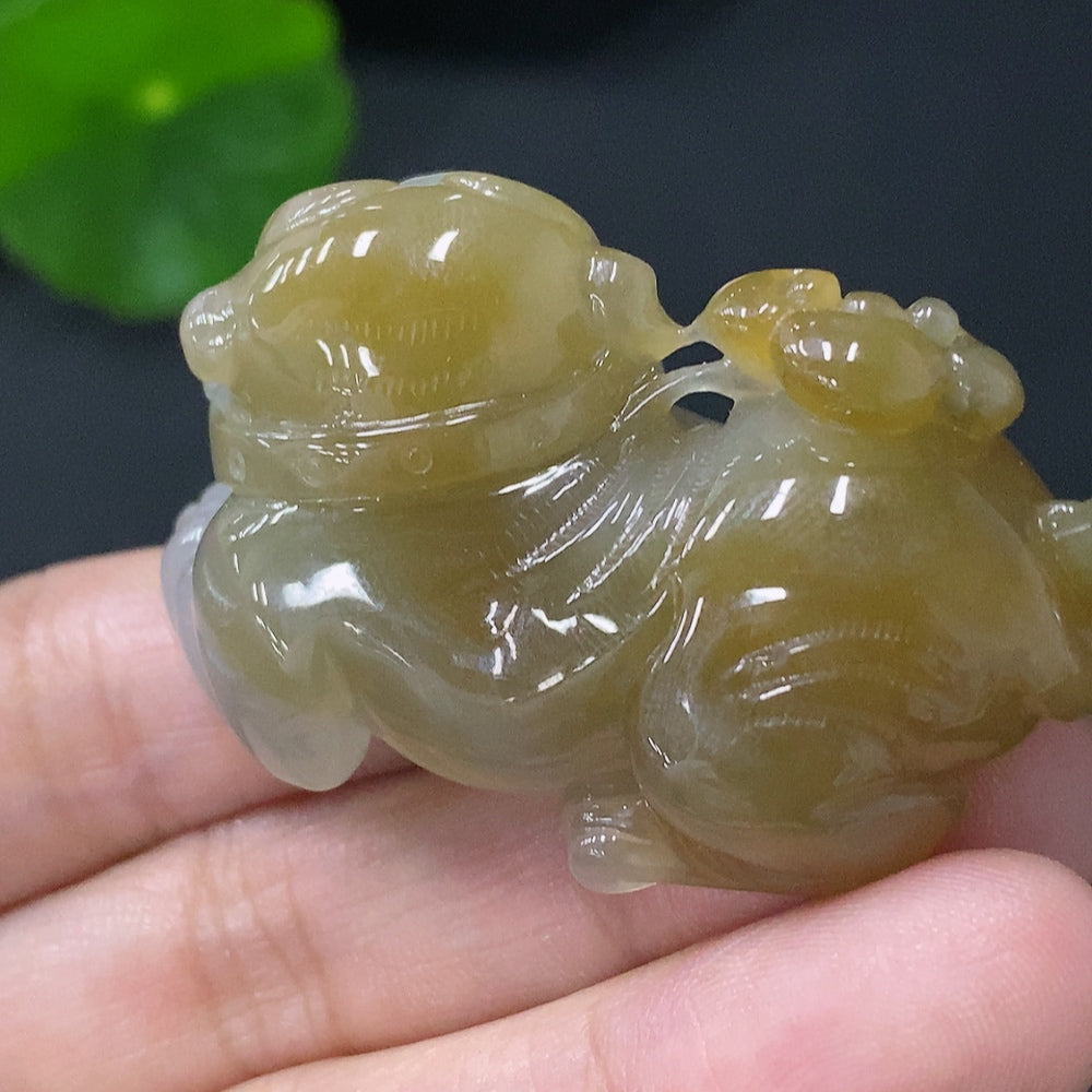 Jadeite Pendant for Prosperity Total Weight Approx. 37.8g Color Origin Undetermined