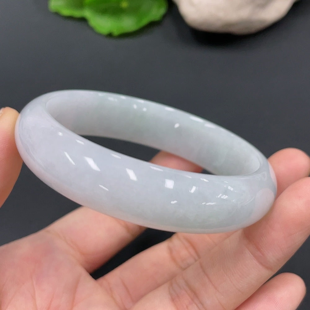 Jadeite Regular Bangle Size 55.8 Total Weight 51.697g