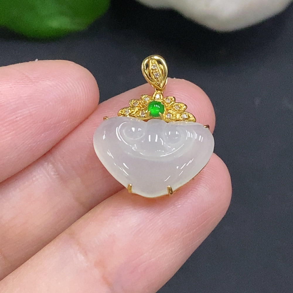 Jadeite Ruyi Inlaid Pendant 18K Gold Total Weight Approx. 2.1g (With Diamond Accents)