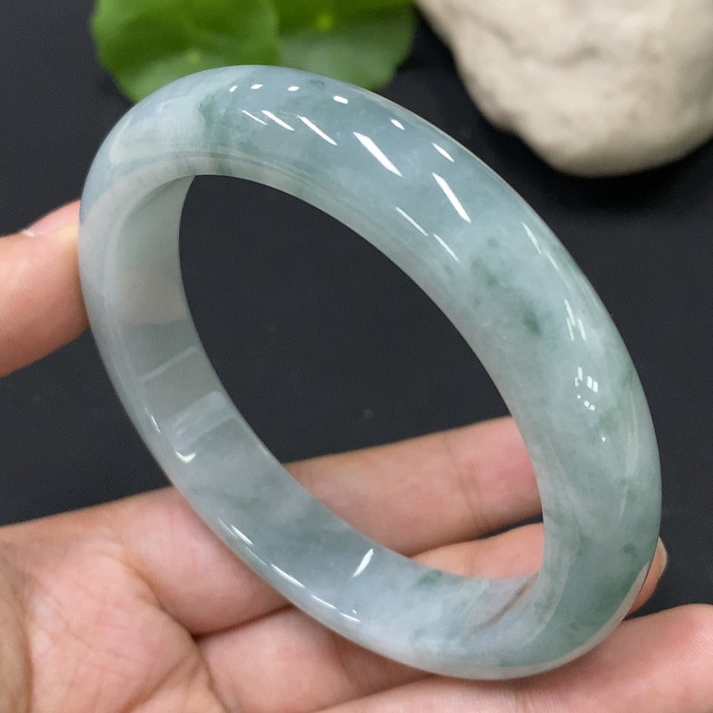 Jadeite Round Bangle Total Weight Approx. 61g Size 58.9