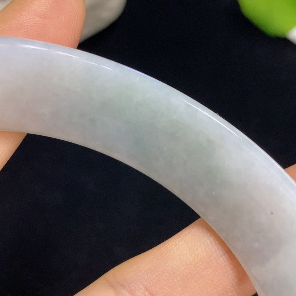 Jadeite Round Bangle