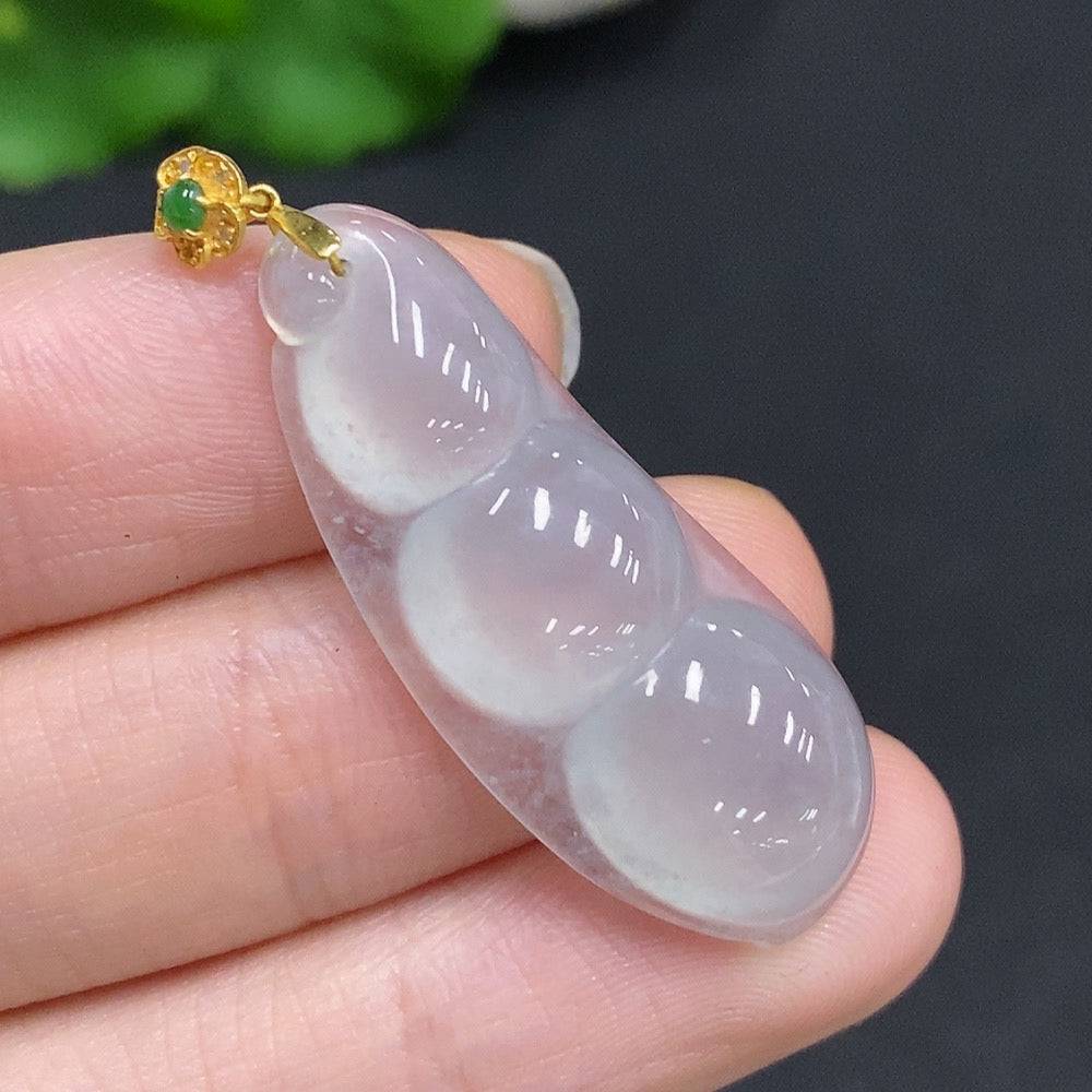 Jadeite lucky bean pendant with 18K gold clasp, diamond accents, crafted from jade, weighs approximately 5g, by HUILIU HQ.