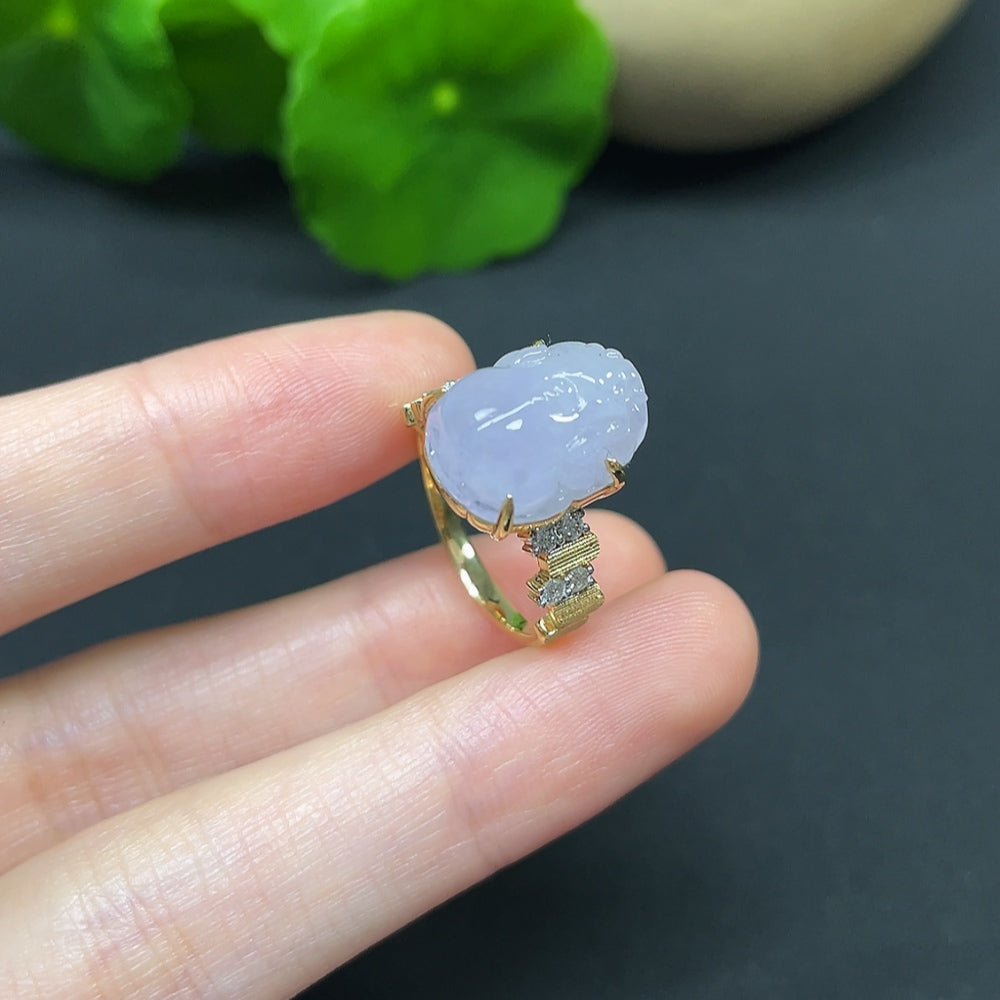 HKHQ jadeite Pi Xiu ring in 18K gold with diamond inlay, showcasing intricate design and luxurious craftsmanship.