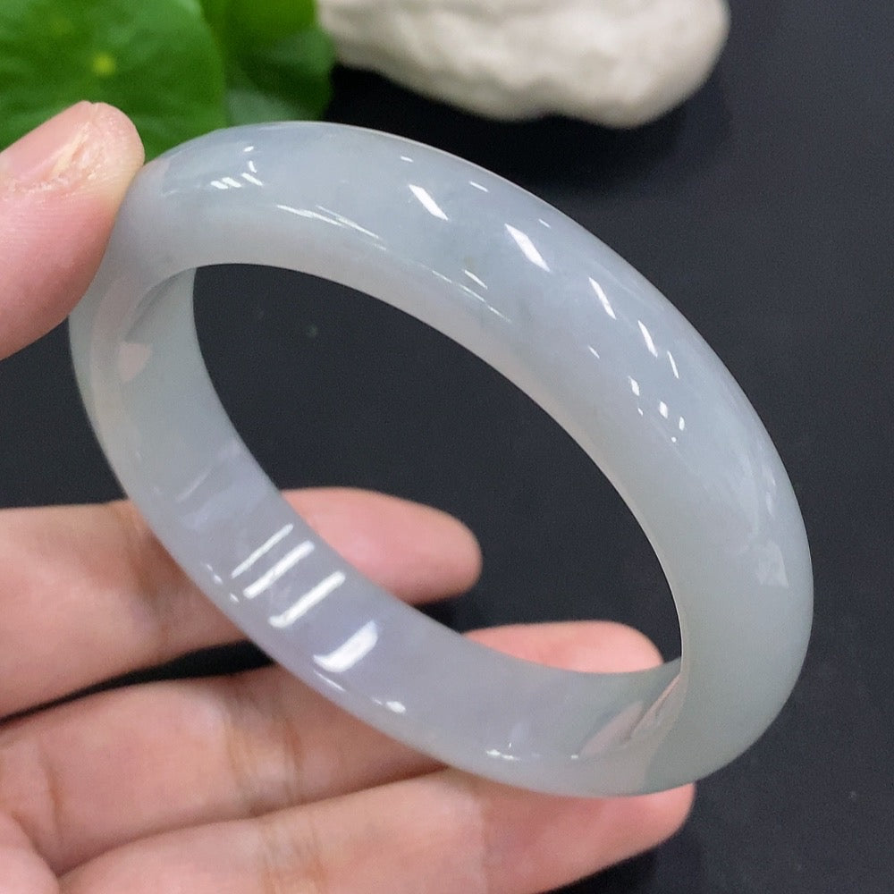 Jadeite Round Bangle, . | Huiliu Certified