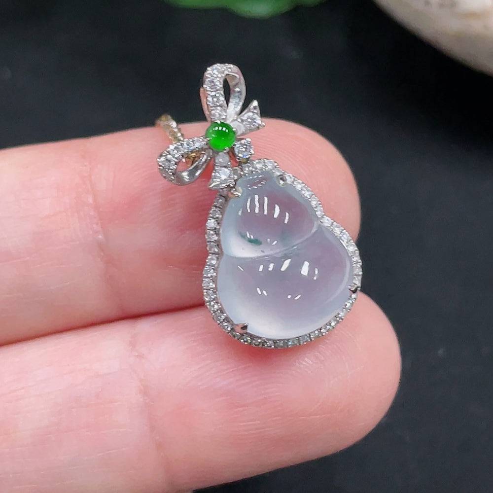 Jadeite gourd pendant with 18K gold accents and diamond details, weight approx. 4.7g, featuring a delicate chain.