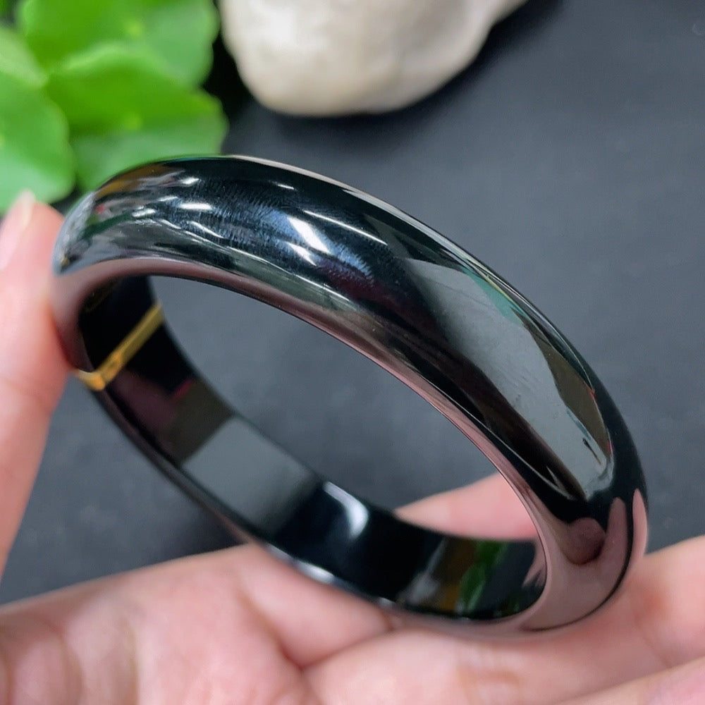 Hetian Jade Round Bracelet Gold Content 99%