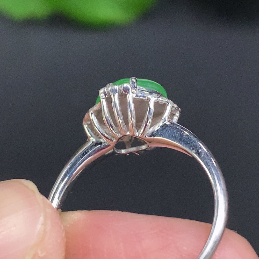 Jadeite Cabochon Ring 18k Gold Total Weight Approx. 2.22g Size 14 with Diamond Accents