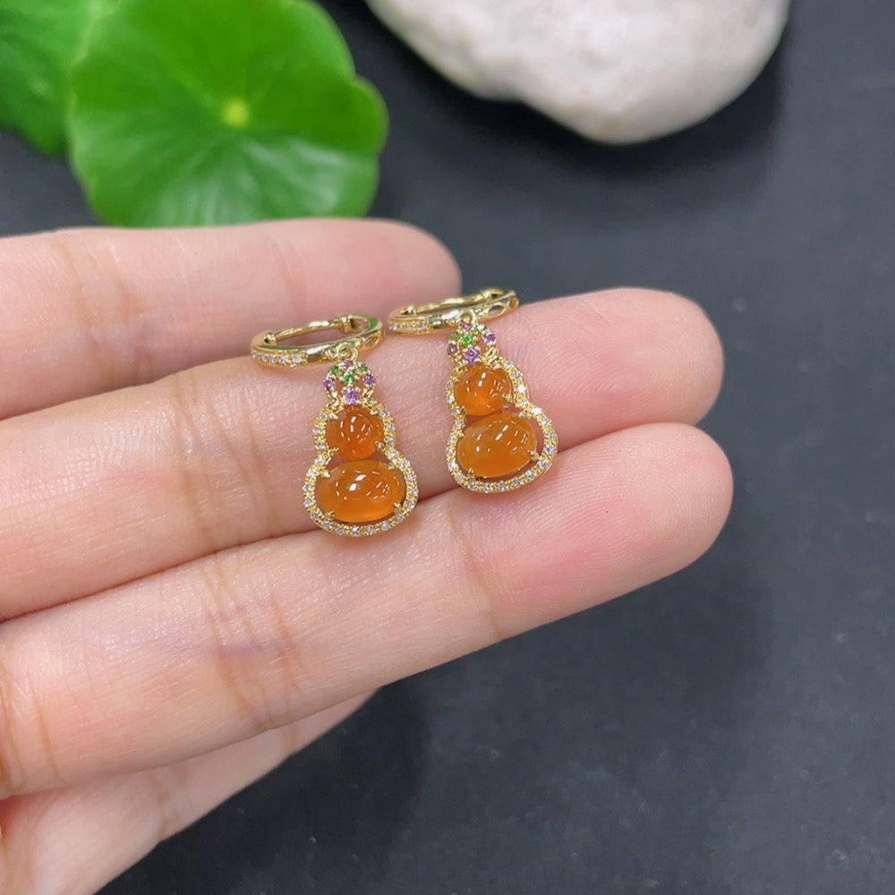 Jadeite inlaid earrings with diamonds (colorless) . | Huiliu Certified