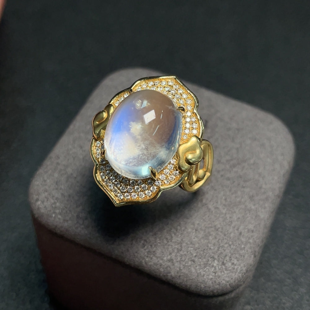 18K gold Feldspar gemstone ring by HUILIU HQ, 10.21g, size 18, featuring a polished gemstone setting.