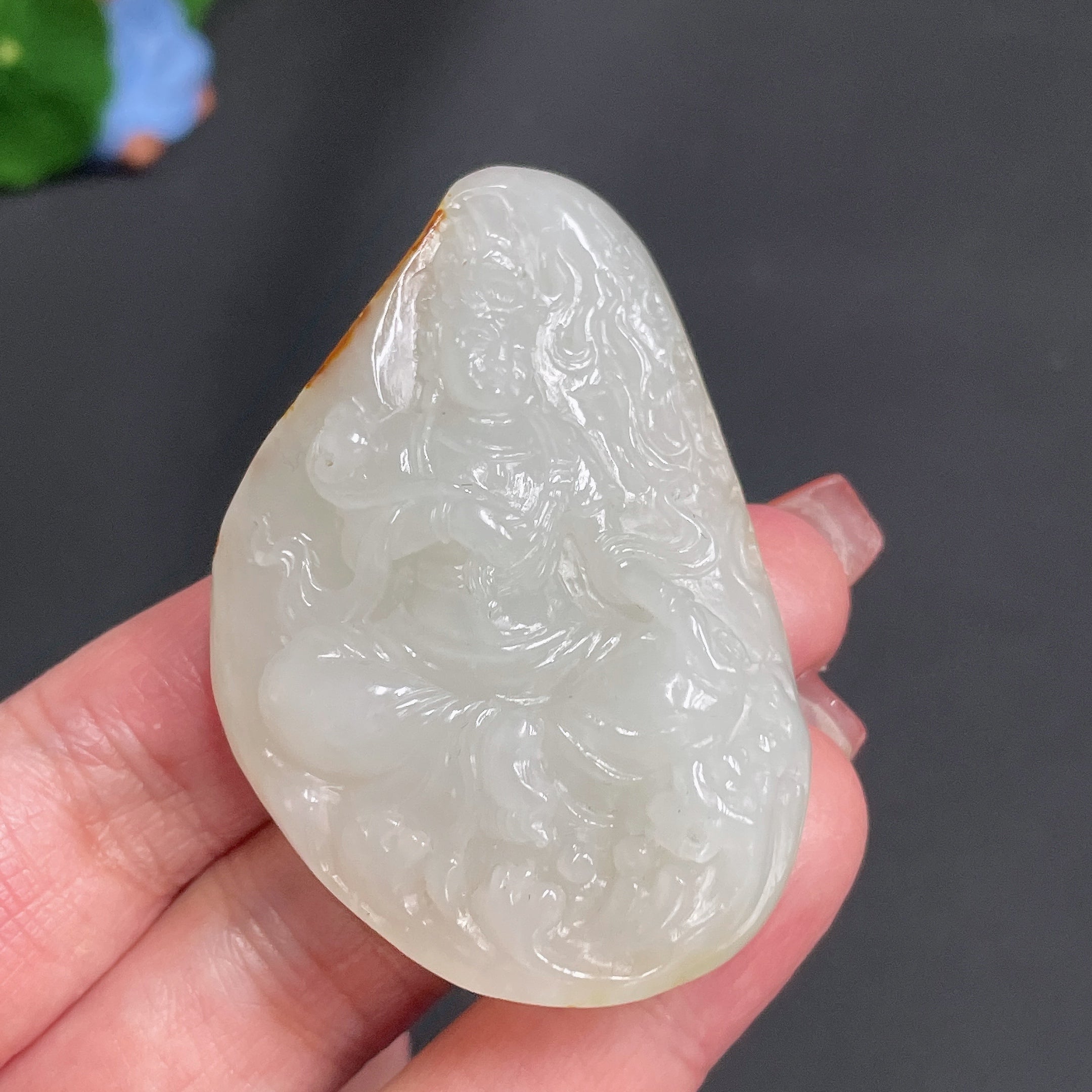 Hetian Jade Pendant Guanyin . Undetermined skin color origin | Huiliu Certified
