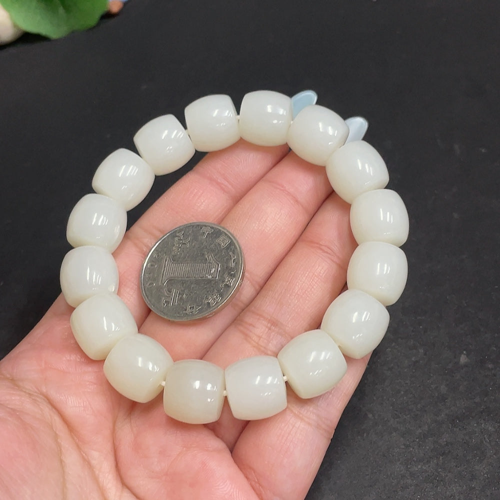 Hetian Jade Bracelet, Approx. 12.6 mm Beads, Total Weight Approx. 60.8g