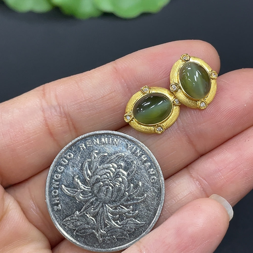 Hetian Jade Jasper Inlaid Earrings, 18k Gold, Total Weight Approx. 1.4g, Non-Diamond