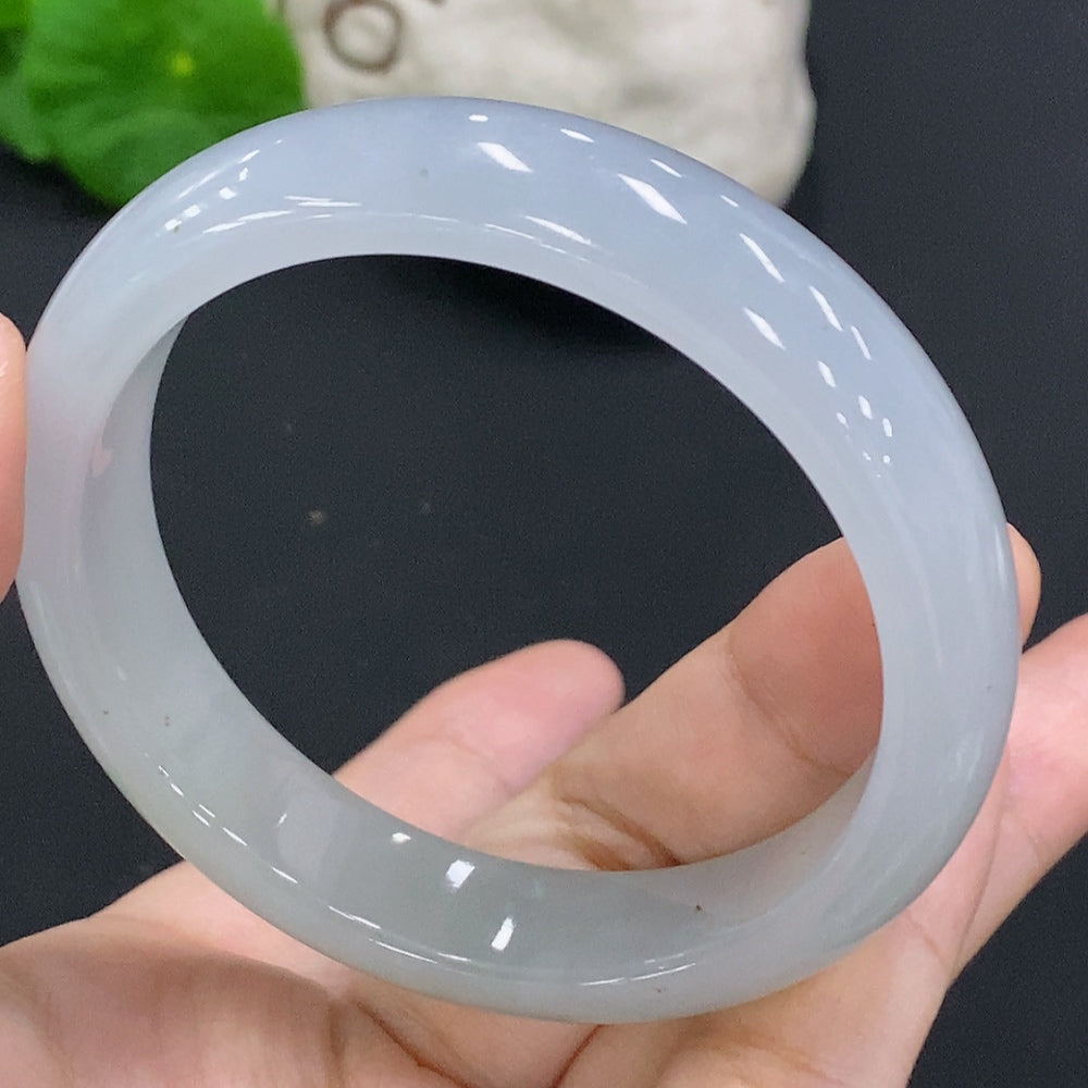 Jadeite Round Bangle Size 56.6 Total Weight Approx. 56.1g