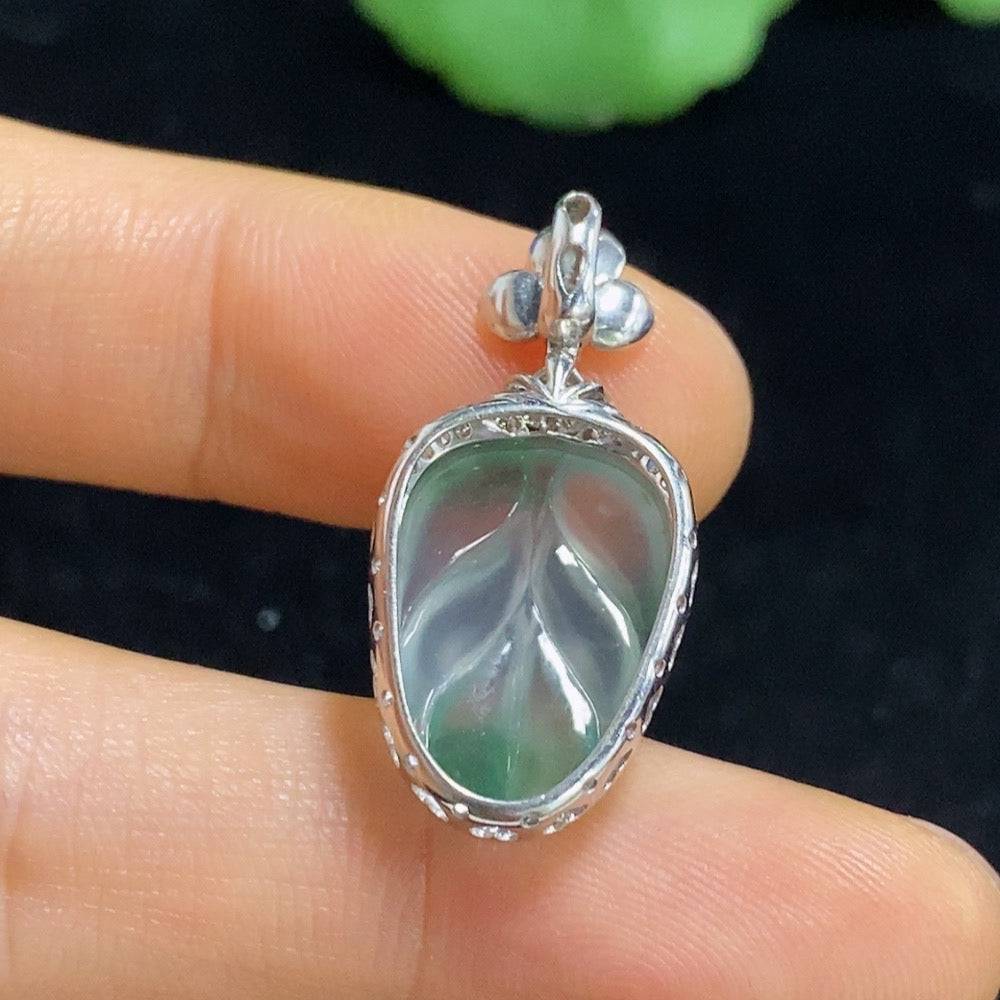 Jadeite leaf inlaid pendant with 18k gold and diamond accents, featuring intricate leaf design, from HUILIU HQ.