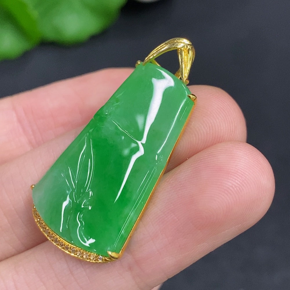 Jadeite Ascending Inlay Pendant 18k Gold Total Weight Approx.4.6g Non-Diamond