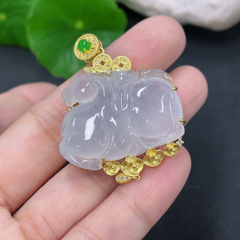Jadeite Tang Horse Pendant with 18K Gold and Diamond Accents
