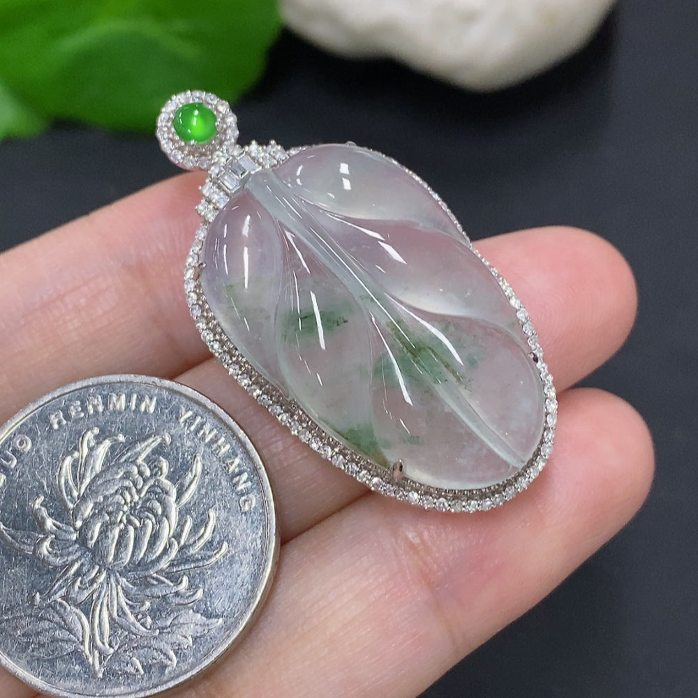 Jadeite Leaf Inlay Pendant 18K Gold (with Diamond Accents)