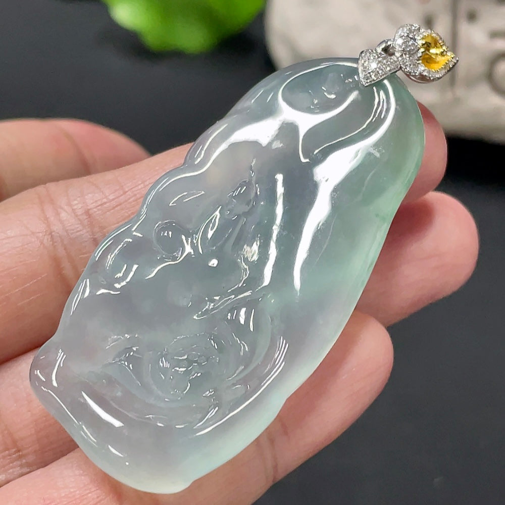 Jadeite Formless Guanyin Pendant with 18K Gold Clasp, Total Weight Approx. 21.66g