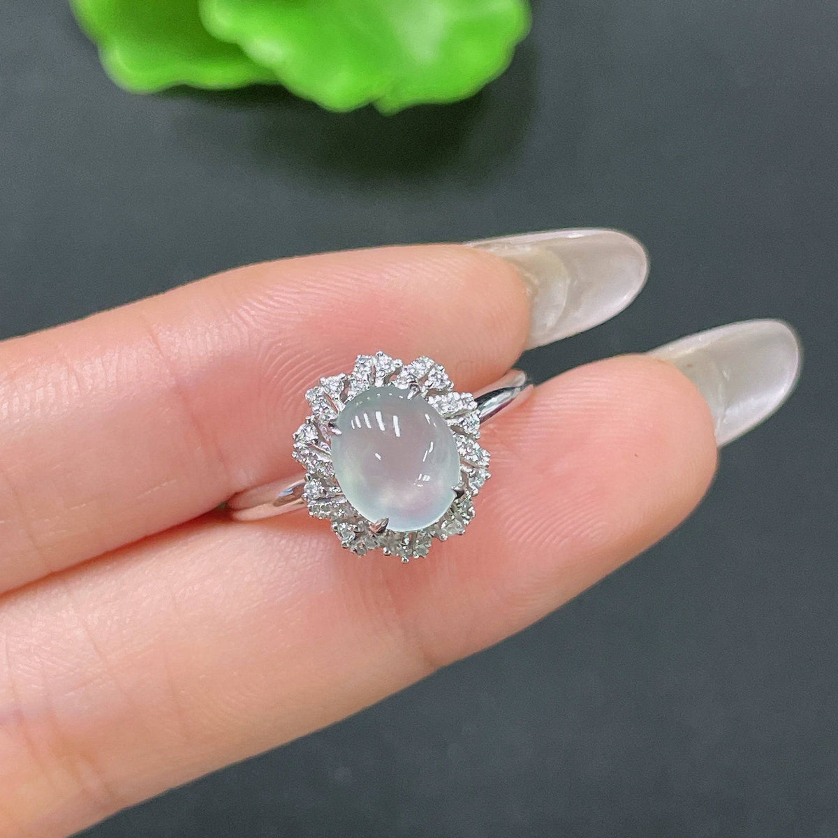 HUILIU HQ jadeite ring with 18k gold setting and diamond accents, size 18, showcasing the elegant jewelry design.