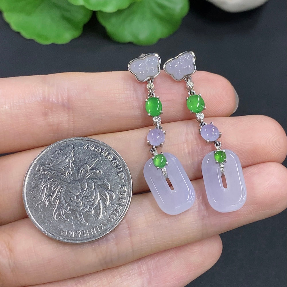HKHQ jadeite earrings set in 18k gold with diamond accents, showcasing elegant jewelry with a polished finish.