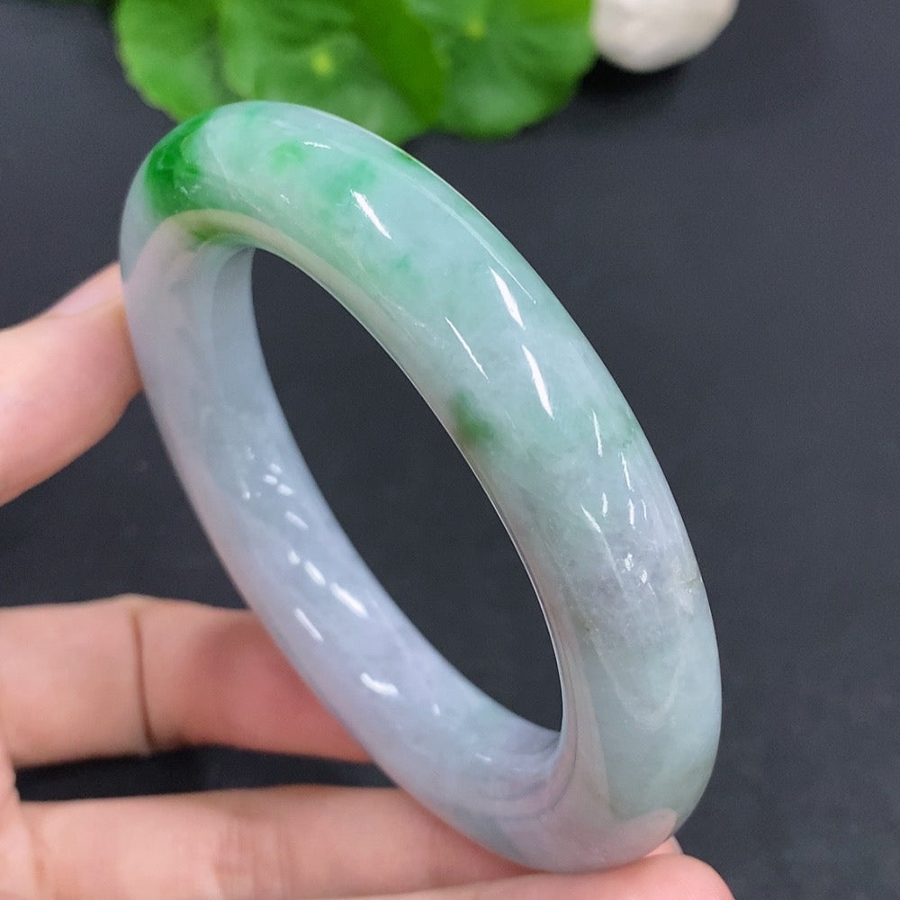 Jadeite Round Bangle