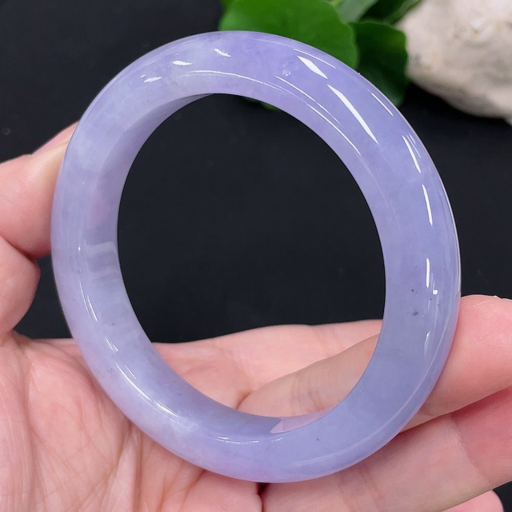 Jadeite Round Bangle Size 55.8 Total Weight Approx. 63g