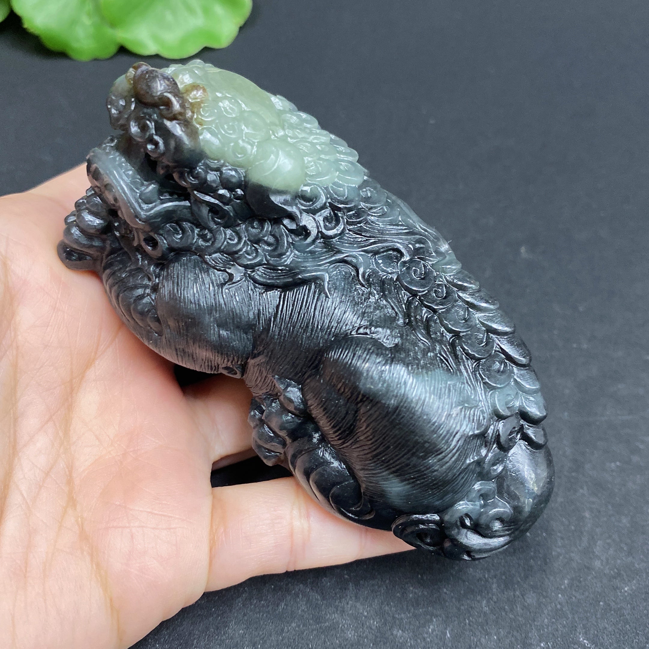 Hetian Jade Handheld Piece - Auspicious Beast - Total Weight: Approx. 240g